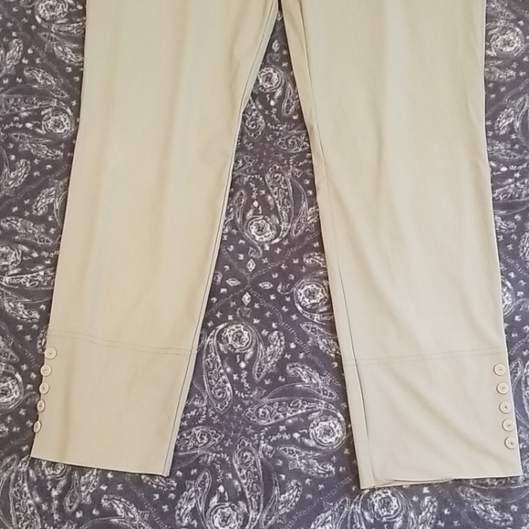 Pants - Picture 2 of 4